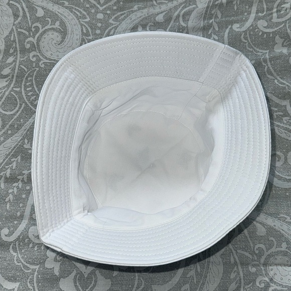 Butterfly Bucket Hat - Picture 4 of 4